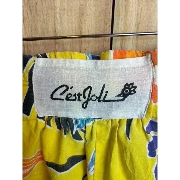 C'est Joli Shorts Yellow Floral Size M Read Description - Picture 2 of 8